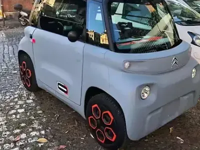 Usata Citroën AMI 2023 Grigio Berlina