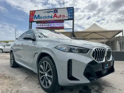 Begagnad BMW X6 M Sport 298 HK (219 kW) 2024 Grå SUV