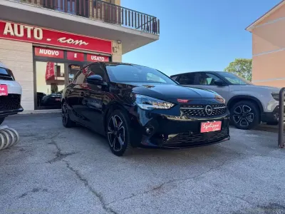 Usata Opel Corsa Edition 101 CV (74 kW) 2020 Nero Utilitaria