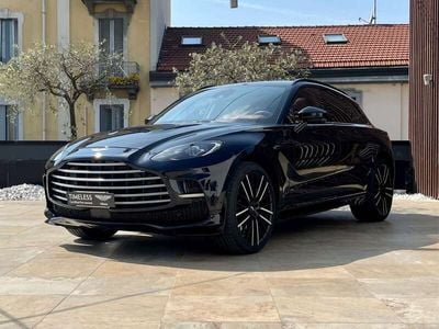 Aston Martin DBX 707