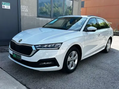 Usata Skoda Octavia Executive 116 CV (85 kW) 2022 Other Station wagon