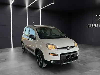 Usata Fiat Panda 4x4 S 86 CV (63 kW) 2019 Bianco Utilitaria