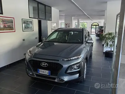 Usata Hyundai Kona Style 120 CV (88 kW) 2018 Blu SUV