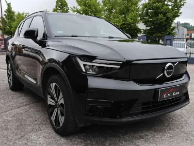 Usata Volvo XC40 Core 80 kW (109 CV) 2022 Nero SUV