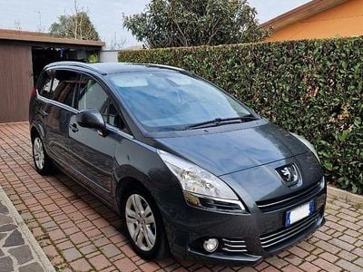 Usata Peugeot 5008 112 CV (82 kW) 2011 Monovolume
