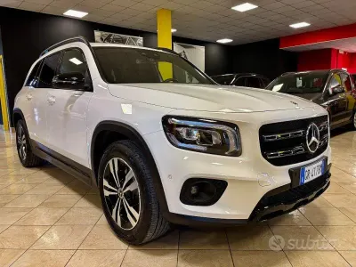 Usata Mercedes GLB200 Night 150 CV (110 kW) 2023 Bianco SUV