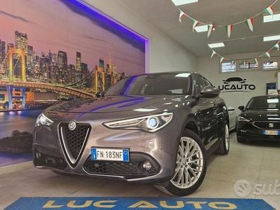 Usata Alfa Romeo Stelvio Executive 210 CV (154 kW) 2018 Grigio SUV