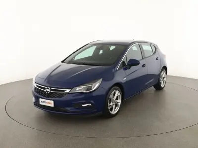 Usata Opel Astra Dynamic 125 CV (91 kW) 2019 Blu Utilitaria