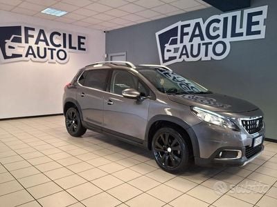 Usata Peugeot 2008 S 110 CV (80 kW) 2019 Grigio SUV