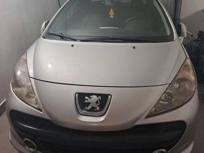 usata Peugeot 207 CC 1.6 hdi- 2007