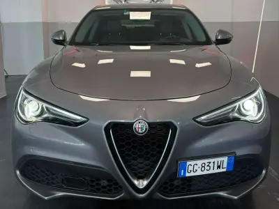 Usata Alfa Romeo Stelvio Ti 190 CV (139 kW) 2021 Grigio SUV