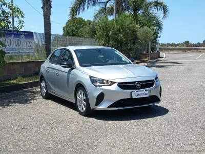 Usata Opel Corsa Edition 75 CV (55 kW) 2023 Grigio Utilitaria