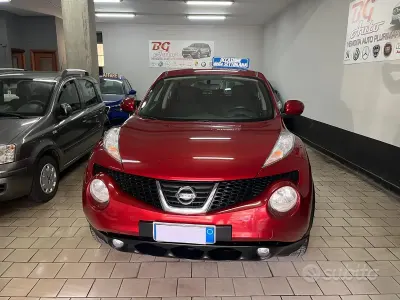 Usata Nissan Juke 110 CV (80 kW) 2014 Rosso SUV