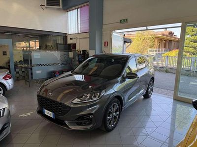 Begagnad Ford Kuga ST-Line 150 HK (110 kW) 2023 Grå SUV