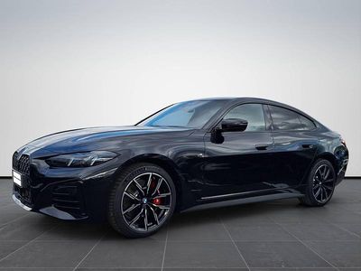 Nuova BMW 420 Sport Line 190 CV (139 kW) 2026 Black sapphire metallizzato Coupé