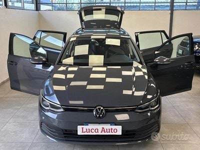 Usata VW Golf VIII 116 CV (85 kW) 2021 Grigio Station wagon