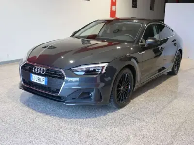 Usata Audi A5 Sportback Business 204 CV (150 kW) 2022 Grigio Utilitaria