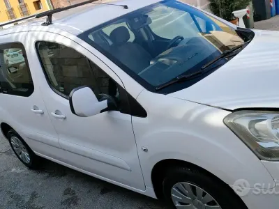 Usata Citroën e-Berlingo 111 CV (81 kW) 2011 Bianco Monovolume