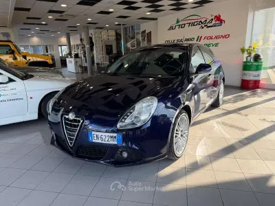 Usata Alfa Romeo Giulietta Progression 105 CV (77 kW) 2012 Blu/azzurro Utilitaria