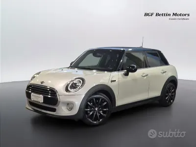 Usata Mini Cooper D 116 CV (85 kW) 2019 Bianco Utilitaria