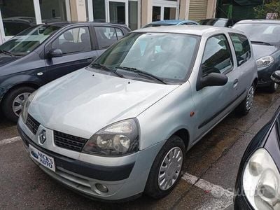 Renault Clio II