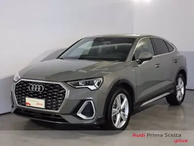 Usata Audi Q3 Sportback Ambiente 150 CV (110 kW) 2025 Grigio chronos metallizzato SUV