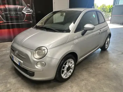 Usata Fiat 500 69 CV (50 kW) 2011 Argento Utilitaria