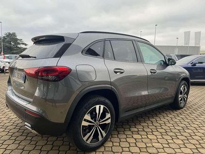 Usata Mercedes GLA250 160 CV (117 kW) 2020 Grigio SUV