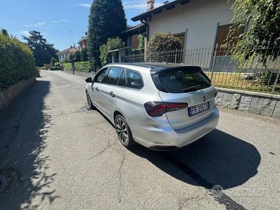 Usata Fiat Tipo 75 CV (55 kW) 2018 Grigio Station wagon