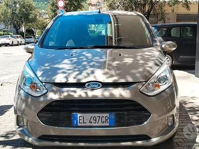 Begagnad Ford B-MAX Titanium 95 HK (69 kW) 2013 Brun Minibuss