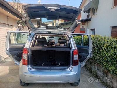 Usata Fiat Idea 69 CV (50 kW) 2006 Grigio Monovolume