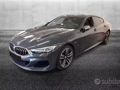 Usata BMW M850 530 CV (389 kW) 2021 Grigio Coupé