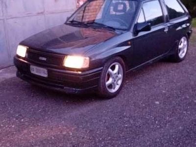 Usata Opel Corsa 101 CV (74 kW) 1991 Nero Berlina