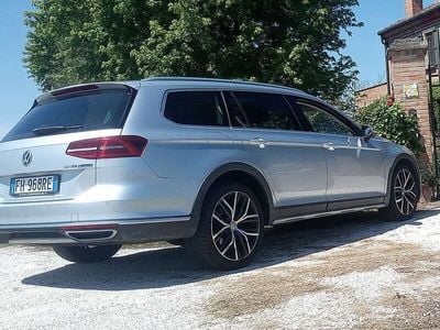 VW Passat Alltrack