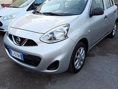 Usata Nissan Micra Comfort 80 CV (58 kW) 2017 Argento Berlina