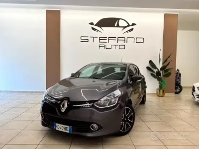 Usata Renault Clio IV Life 90 CV (66 kW) 2016 Grigio Berlina