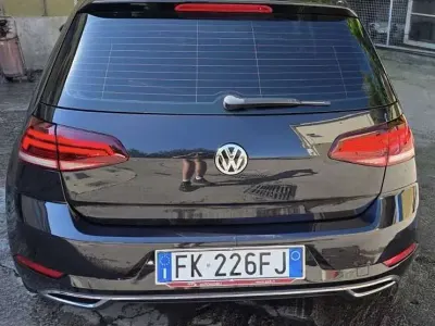 Usata VW Golf VII Comfortline 116 CV (85 kW) 2017 Giallo Berlina