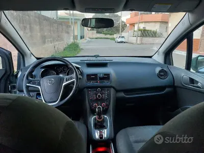Usata Opel Meriva 95 CV (69 kW) 2011 Grigio Monovolume