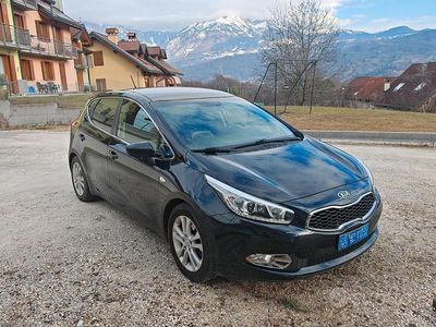 Usata Kia Ceed 2015 Nero Utilitaria