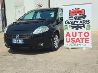 Usata Fiat Grande Punto 65 CV (47 kW) 2006 Nero Utilitaria