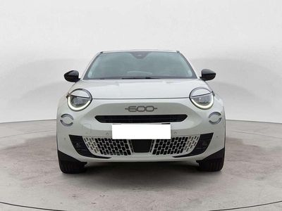 Bianco Usata 2024 Fiat 600 La Prima SUV | 21.690 € (Buon prezzo)