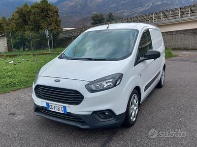 Occasion Ford Transit 75 ch (55 kW) 2021 Blanc Berline