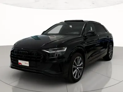 Usata Audi Q8 Sport 286 CV (210 kW) 2023 0e nero mito metallizzato SUV