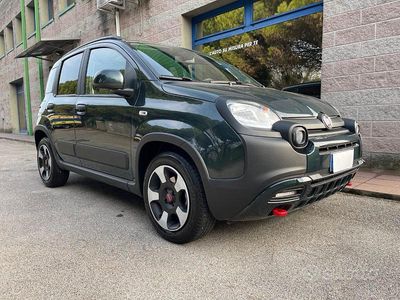 Usata Fiat Panda Cross Cross 70 CV (51 kW) 2024 Verde Utilitaria