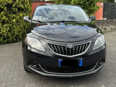 Brugt Lancia Ypsilon Silver 69 HK (50 kW) 2022 Hatchback