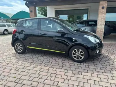 Usata Hyundai i10 Premium 86 CV (63 kW) 2014 Nero Utilitaria