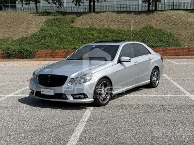 Usata Mercedes E250 Avantgarde 204 CV (150 kW) 2011 Grigio Berlina