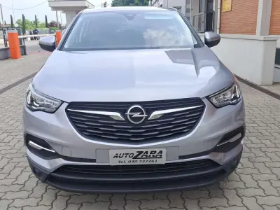 Usata Opel Grandland X Business 131 CV (96 kW) 2020 Grigio SUV