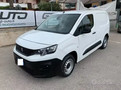 Occasion Peugeot Partner 102 ch (75 kW) 2020 Blanc Monospace