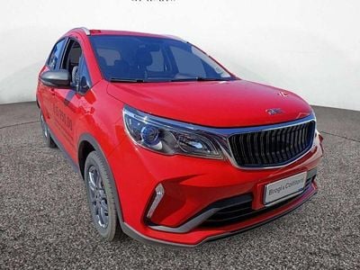 Nuova EMC QUATTRO 103 CV (75 kW) 2025 Rosso SUV